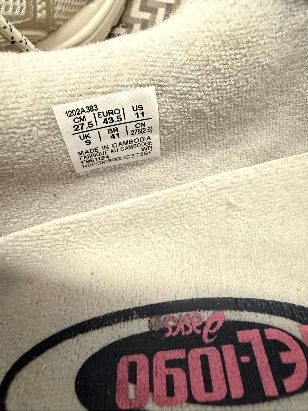 ASICS Wmns Gel 1090 V2 'Oatmeal Pink'